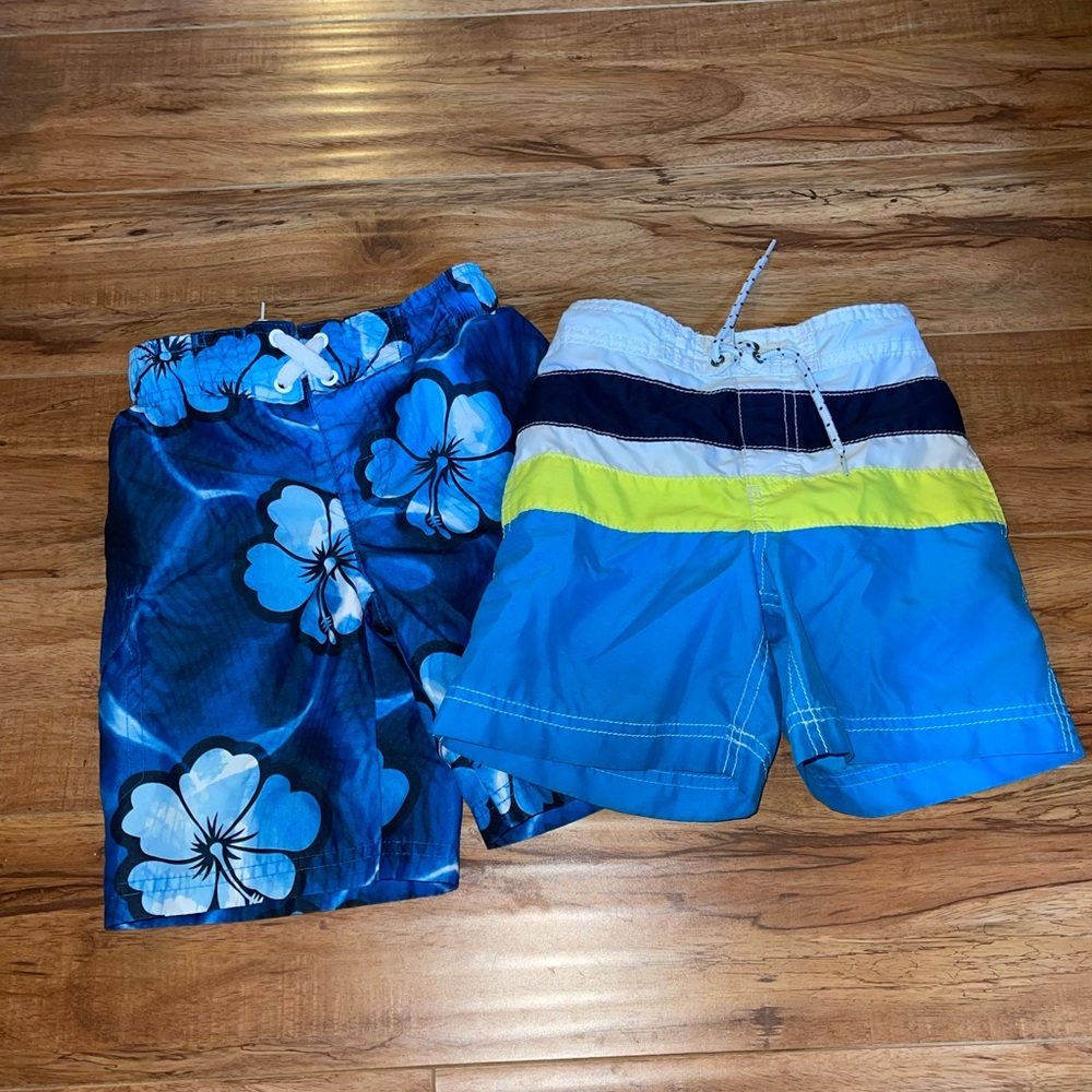 Kids swim shorts bundle of 2 sz 4T & 5/6